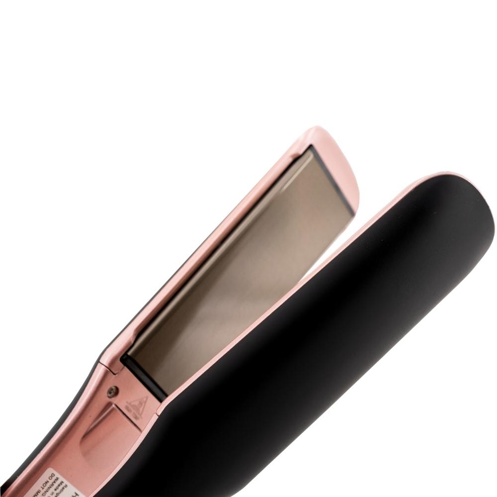 TitanEdge™ Black Titanium Flat Iron